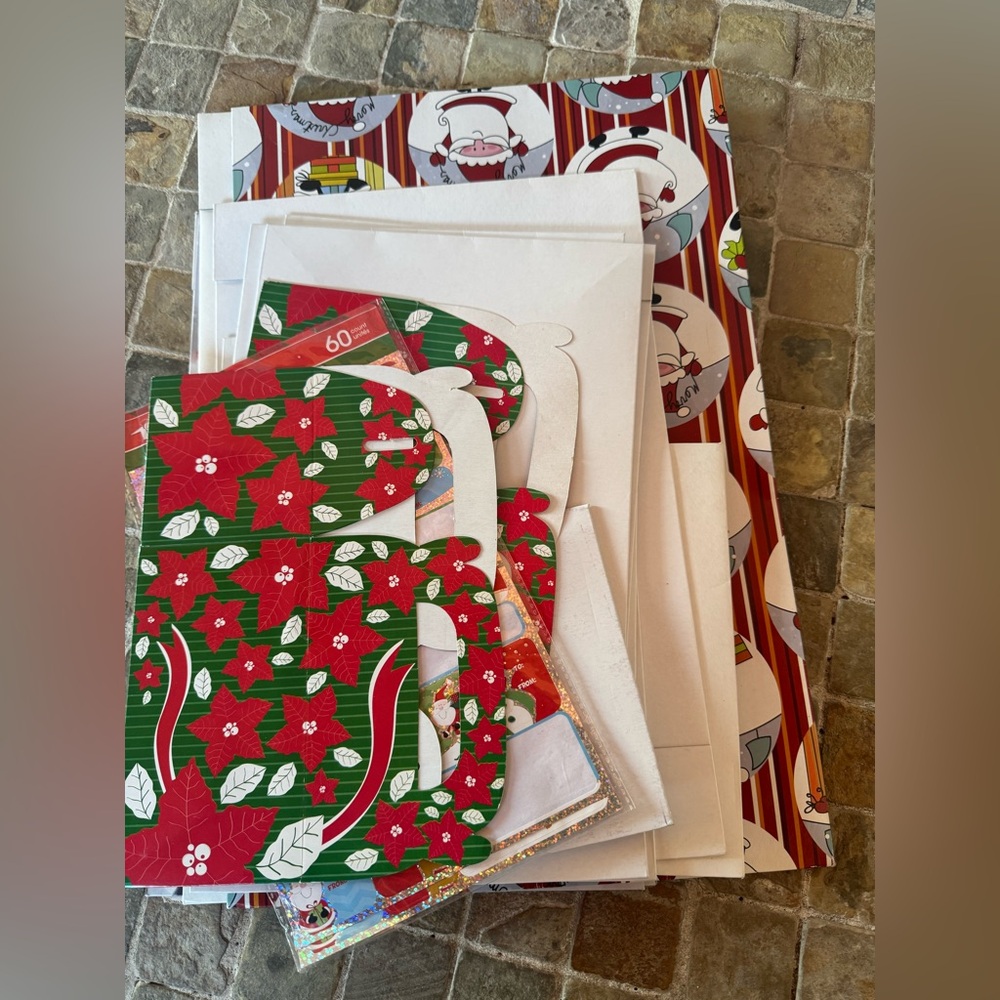 💥free with purchase just add to bundle 💥Festive Christmas Gift Wrap boxes